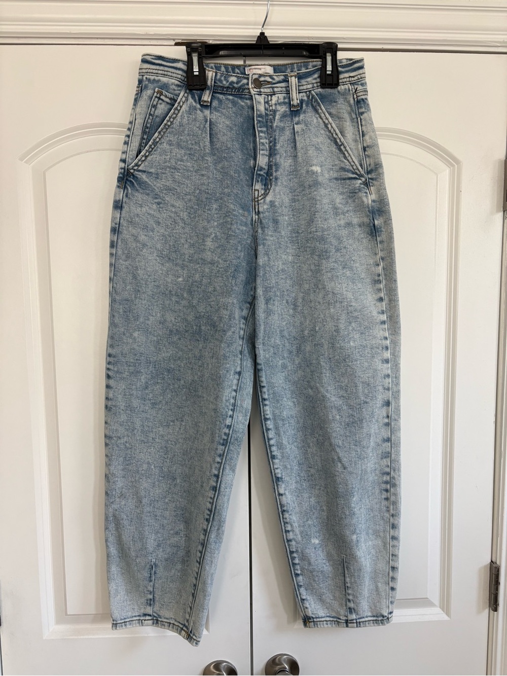 Gianni Bini Barrel Pants Jeans